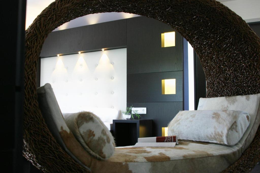 Hotel Zur Promenade Донаувёрт Экстерьер фото